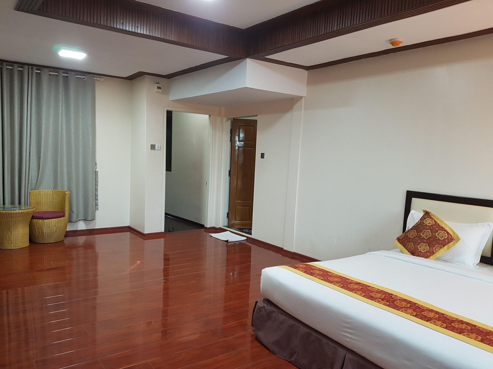 Hotel Yadanar Oo Mandalaj Kültér fotó