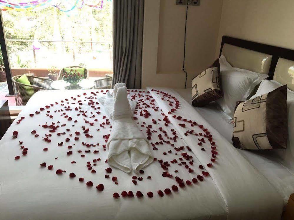 Hotel Yadanar Oo Mandalaj Kültér fotó